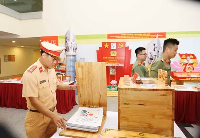 Khởi động cuộc thi Đại sứ Văn hóa đọc trong CAND năm 2023 -0