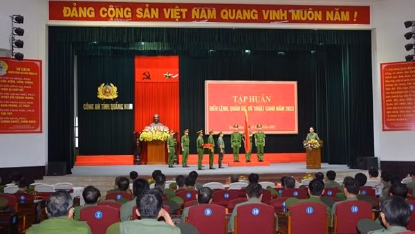 Tăng cường chất lượng, hiệu quả công tác điều lệnh, quân sự, võ thuật