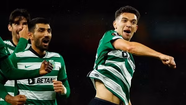 Cú lốp bóng từ khoảng cách 40m khiến Arsenal dừng bước tại&nbsp;Europa league