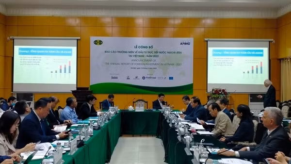 Việt Nam cần nâng cấp chính sách thu hút FDI vào tăng trưởng xanh