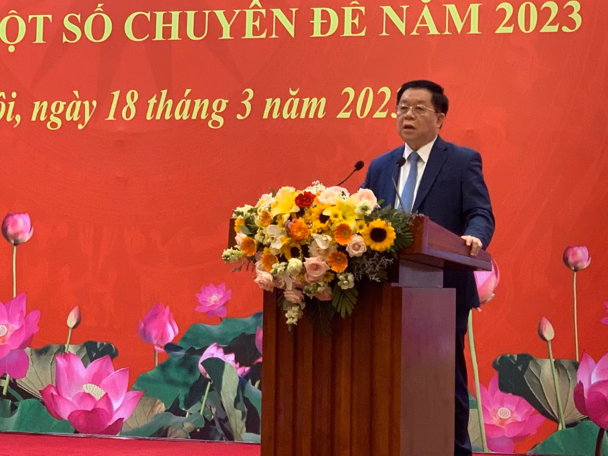 Quán triệt quyết nghị quyết nghị quyết nghị quyết nghị quyết nghị quyết quyết nghị nghị quyết đại hội lần thứ 6 Ban hành Trung phản Đảng Khóa XIII hướng tới đại hội viên cao tuổi toàn quốc -0