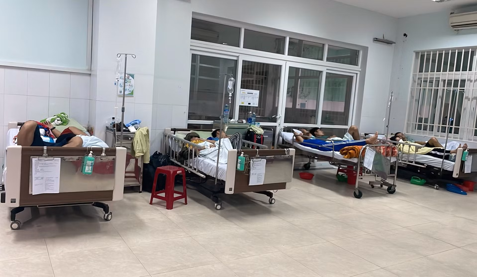 Cảnh báo “nóng” sau 2 vụ ngộ độc thực phẩm tại huyện miền núi Quảng Nam -0