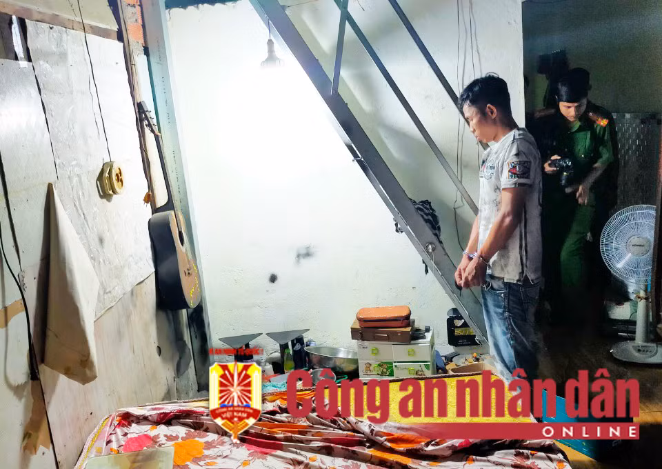 Quản lý, kiểm tra chặt dịch vụ chuyển phát hàng hóa -1