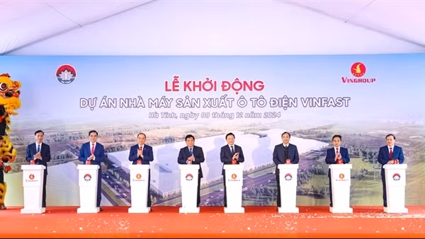 Khởi động dự án Nhà máy sản xuất ô tô điện Vinfast Hà Tĩnh