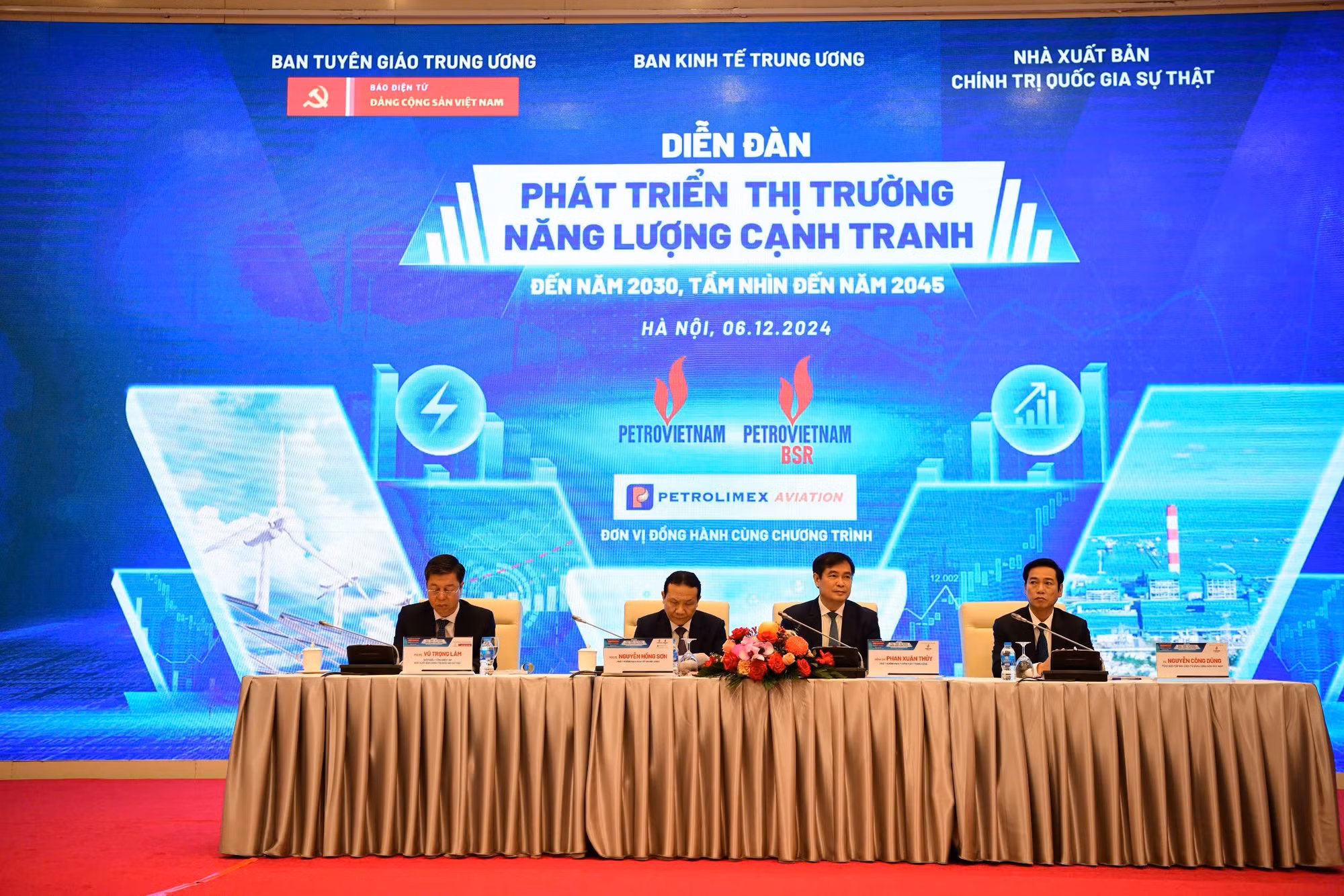 Giá điện theo cơ chế thị trường sẽ giúp chống thiếu điện? -0