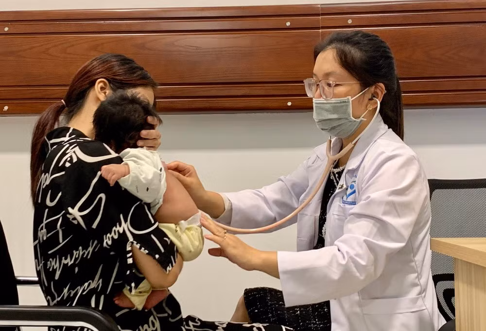 Cấp tốc chống lây nhiễm chéo sau trường hợp tử vong vì bệnh sởi -0