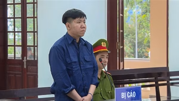 Tuyên phạt kẻ làm giả giấy tờ lừa xuất khẩu lao động