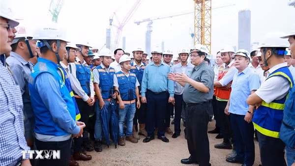 "Xử lý nghiêm cán bộ gây cản trở, chậm trễ trong triển khai sân bay Long Thành"
