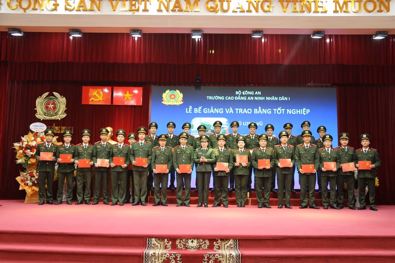 Khai giảng các khóa bồi dưỡng nghiệp vụ cho cán bộ Bộ nội vụ Vương quốc Campuchia -0