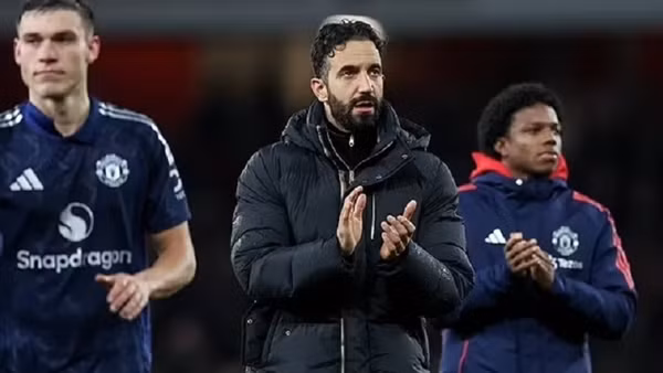 Amorim kết thúc “tuần trăng mật” cùng Manchester United