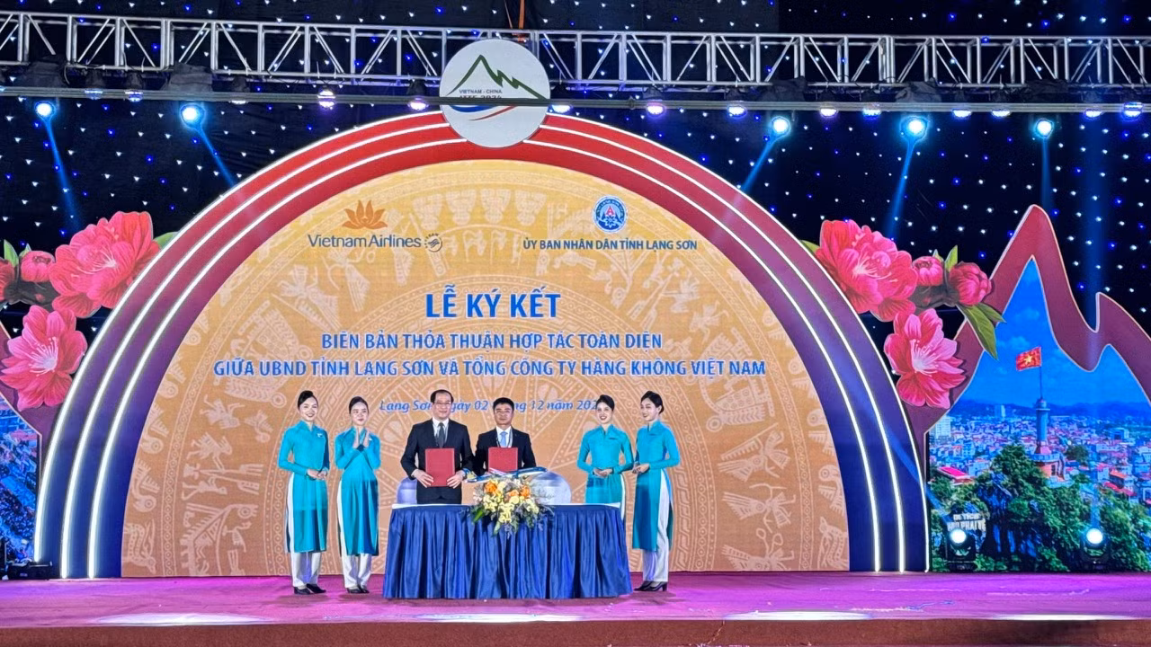 Hơn 200 doanh nghiệp trong và ngoài nước tham gia Hội chợ thương mại, du lịch quốc tế Việt – Trung (Lạng Sơn 2024) -0