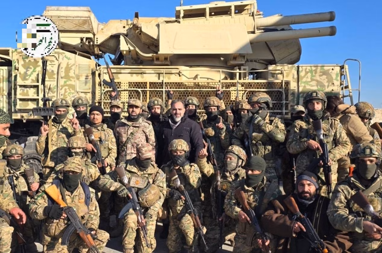 Phiến quân chiếm xe phòng không Pantsir-S1 ở Aleppo -0