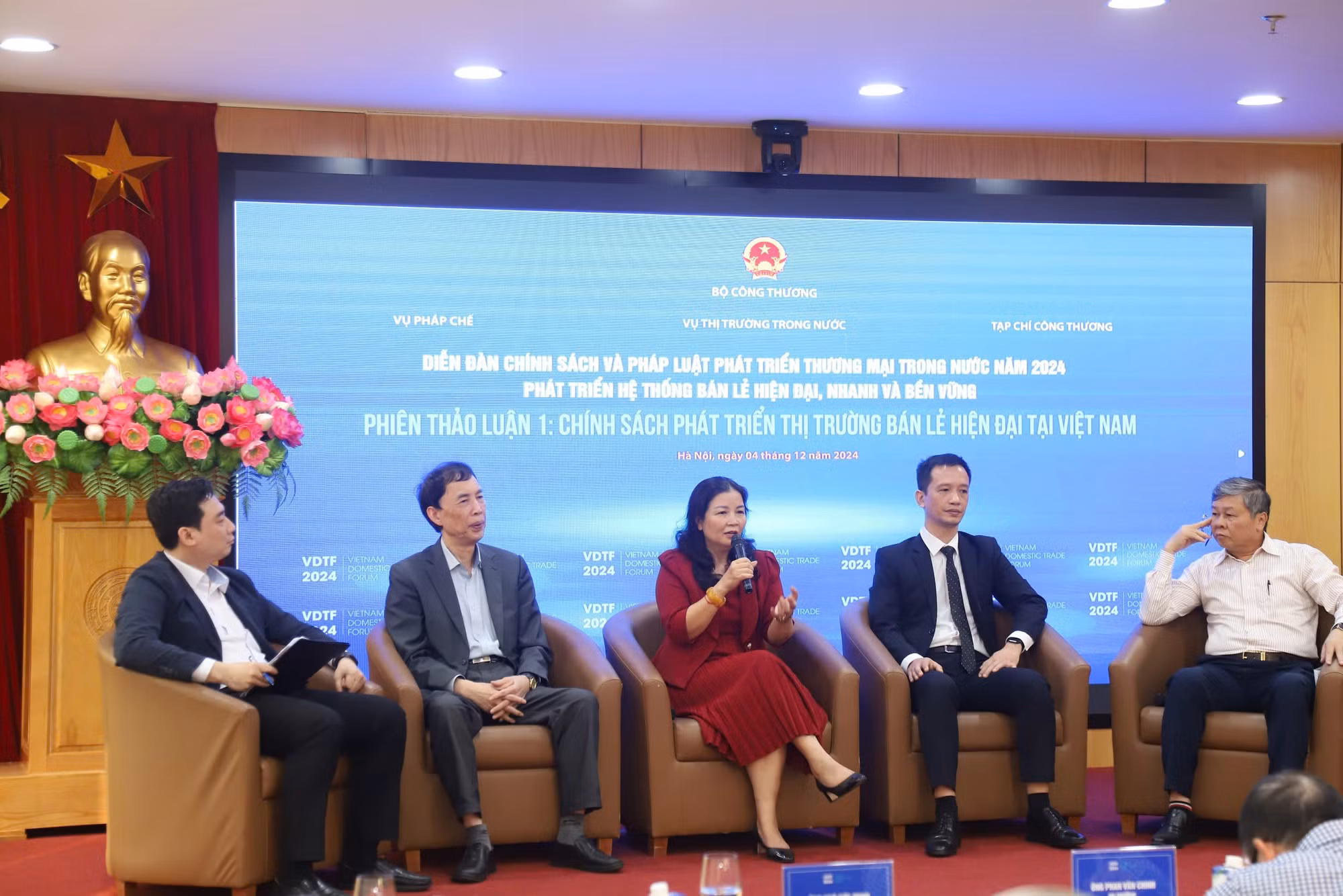 Khuyến khích đầu tư vào các mô hình bán lẻ hiện đại -0