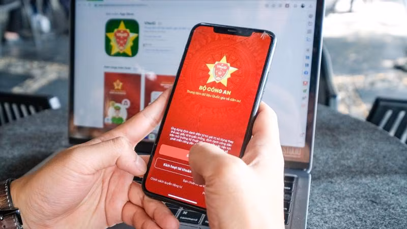 Gần 75% người dân đăng ký cấp Phiếu lý lịch tư pháp trên VNeID -0