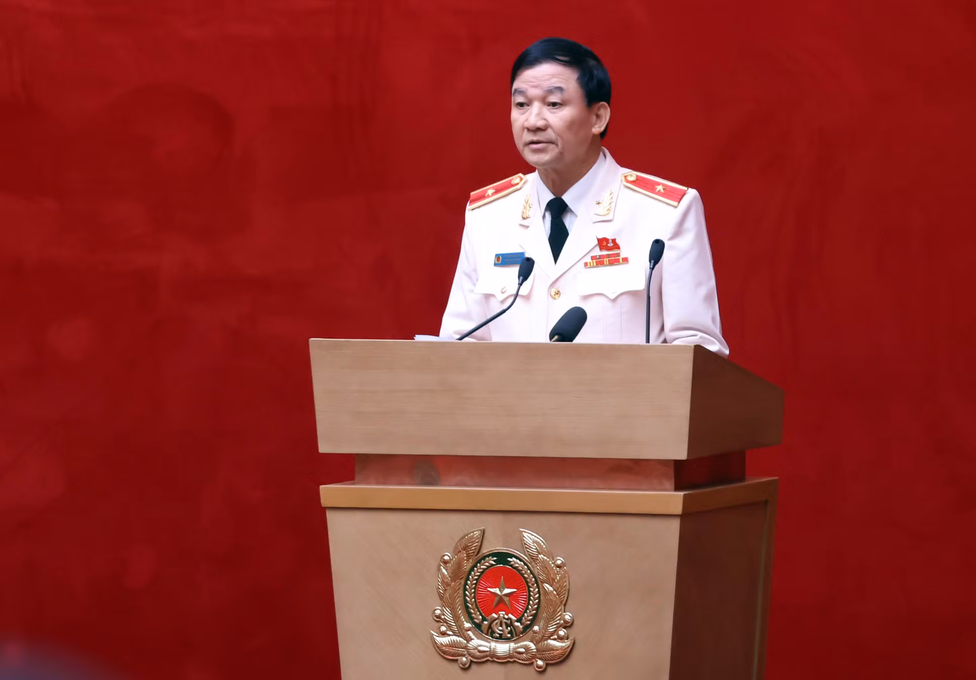 Đại hội đại biểu Đảng bộ Công an Trung ương lần thứ VIII thảo luận tại hội trường -3