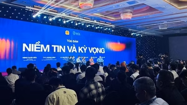 Ra mắt chiến dịch "không một mình", chống bắt cóc trực tuyến