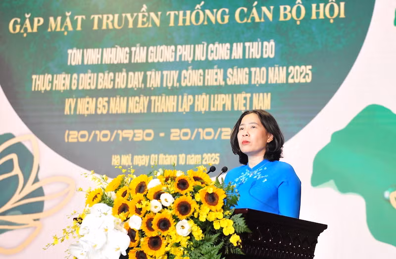 Lan tỏa được hình ảnh đẹp của người nữ chiến sĩ Công an Thủ đô -0