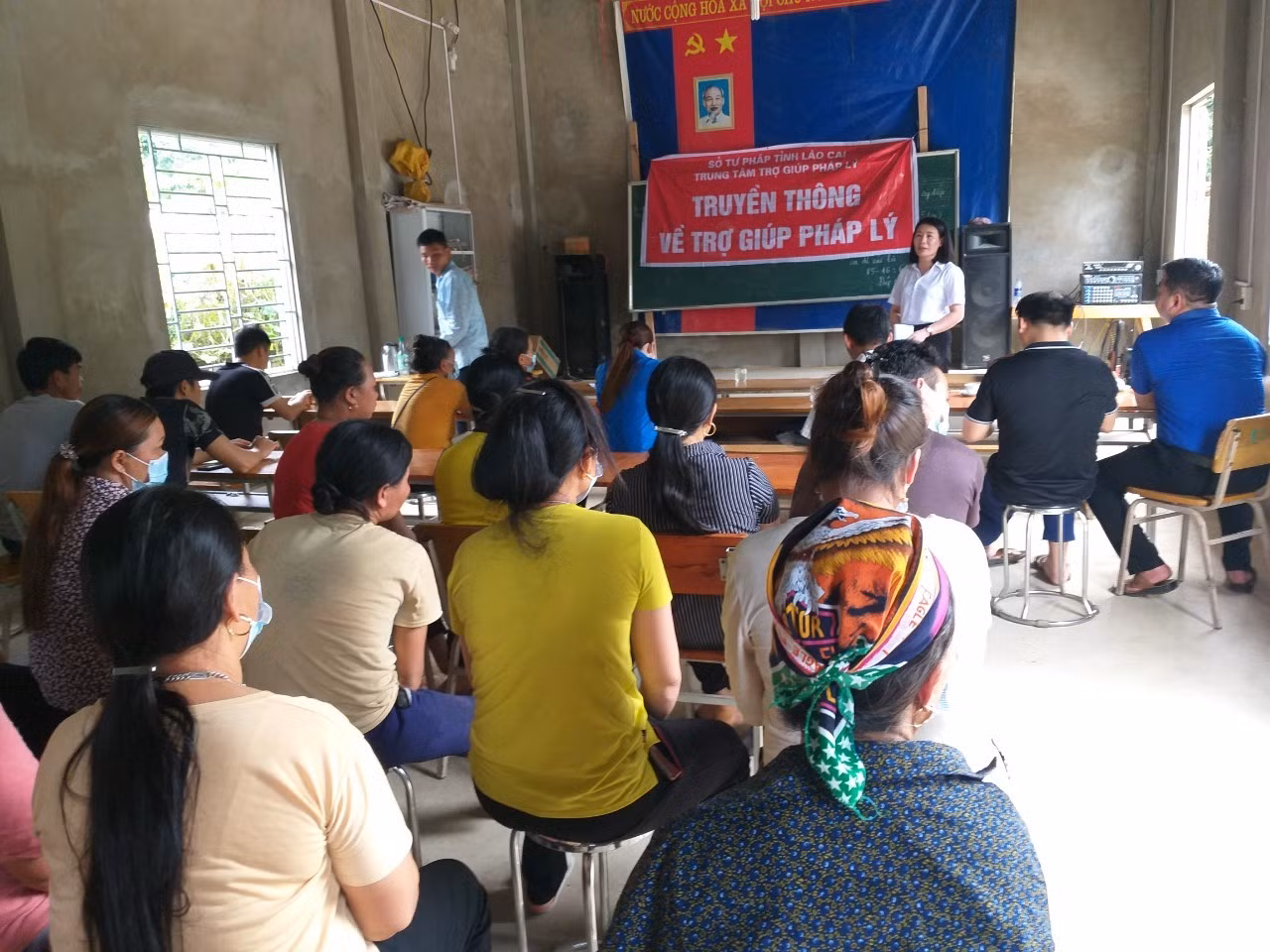 “Gần dân, sát dân” trong trợ giúp pháp lý cho đồng bào dân tộc thiểu số -0
