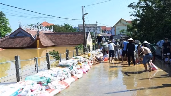 Tổ phó ANTT cơ sở qua đời khi chống ngập lụt ở Bắc Ninh