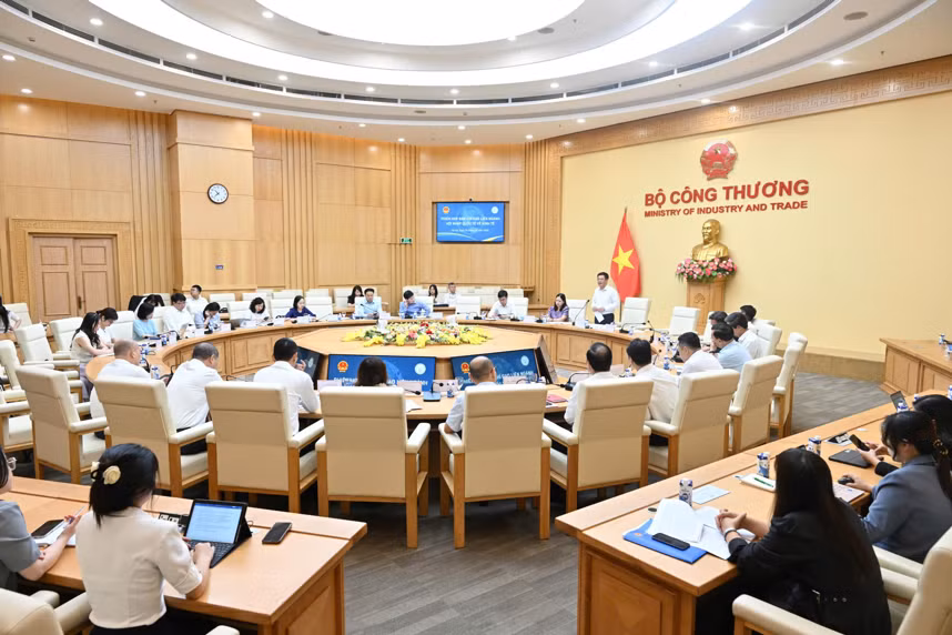Tiếp tục đàm phán thương mại đối ứng với Hoa Kỳ để đạt được cam kết thuận lợi nhất cho Việt Nam -0