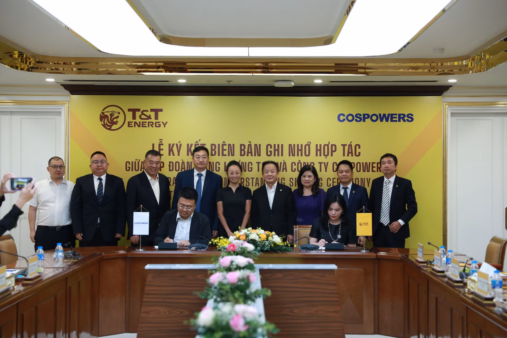 T&T Energy của “Bầu Hiển” được vinh danh Thương hiệu mạnh tăng trưởng xanh 2025 -0