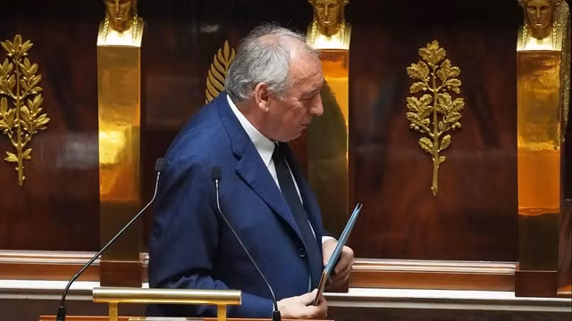 Italy thay đổi chính trị châu Âu -5