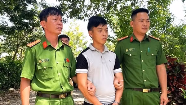 Bắt nhanh đối tượng cướp điện thoại của người khuyết tật