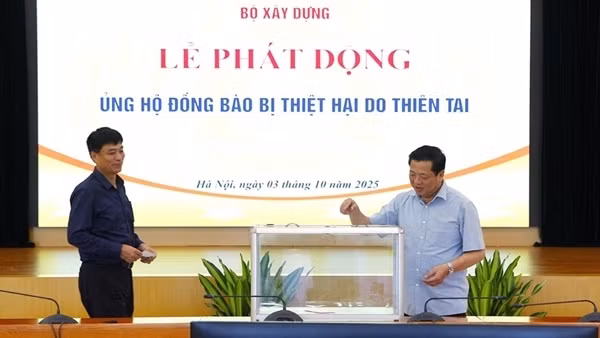 Bộ Xây dựng phát động ủng hộ đồng bào bị thiệt hại do thiên tai