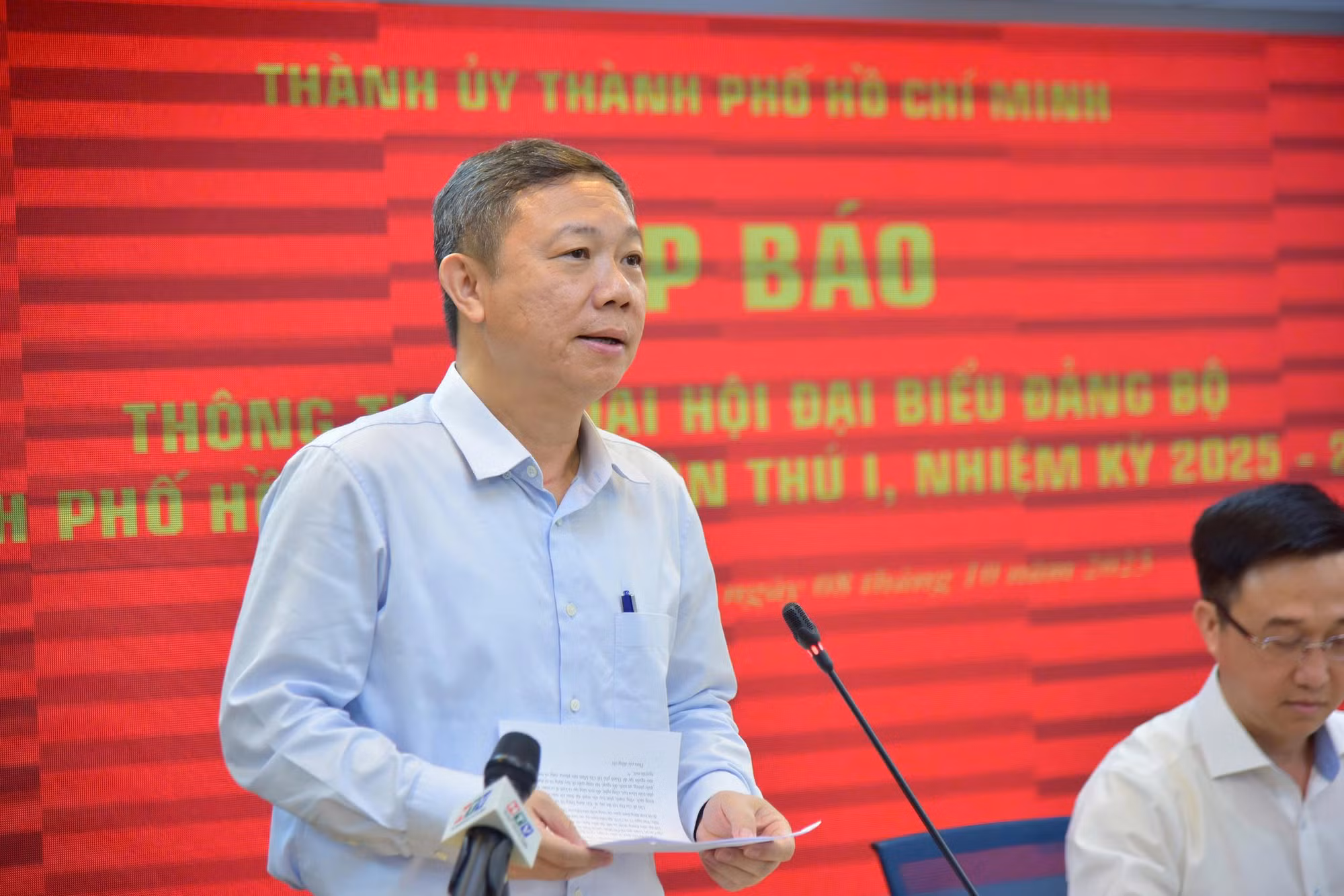 Báo chí TP Hồ Chí Minh đồng hành cùng kỳ Đại hội lịch sử mở ra kỷ nguyên mới -2
