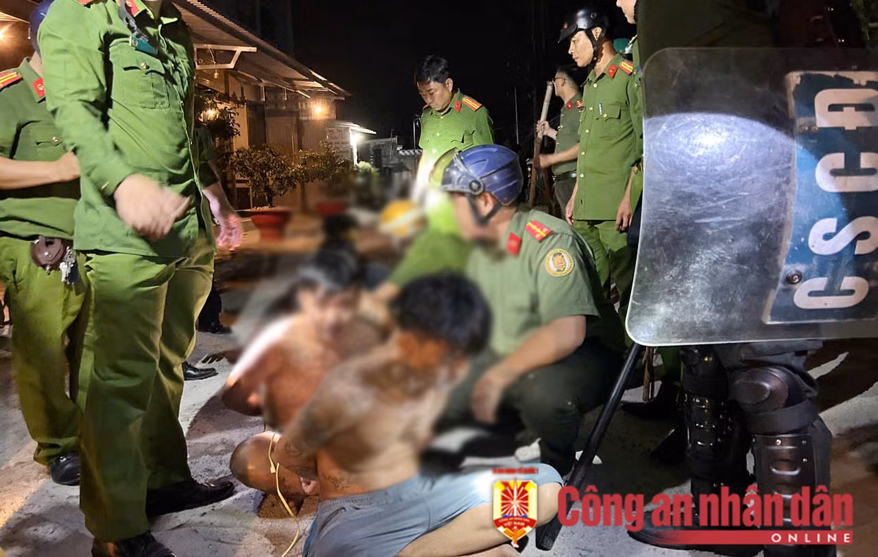 Tạm giữ 9 đối tượng cầm đầu trong vụ học viên cai nghiện bỏ trốn ở An Giang -0