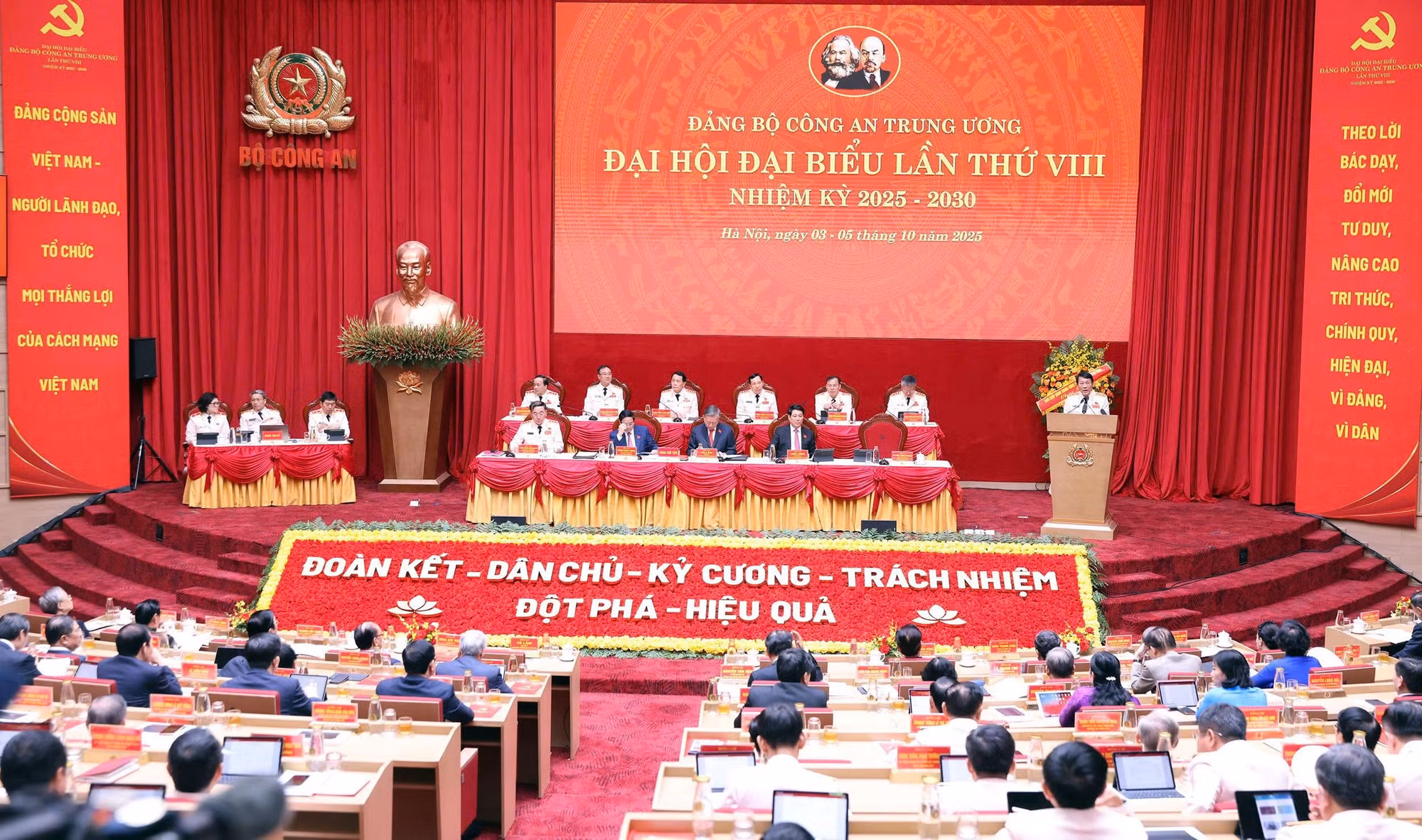Khai mạc trọng thể Đại hội đại biểu Đảng bộ Công an Trung ương lần thứ VIII -0
