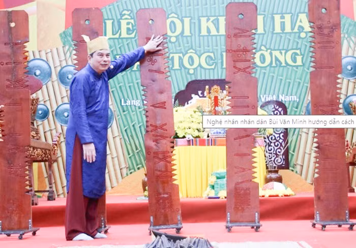 “Vũ trụ thiên văn” trên lịch cổ khắc thanh tre -0