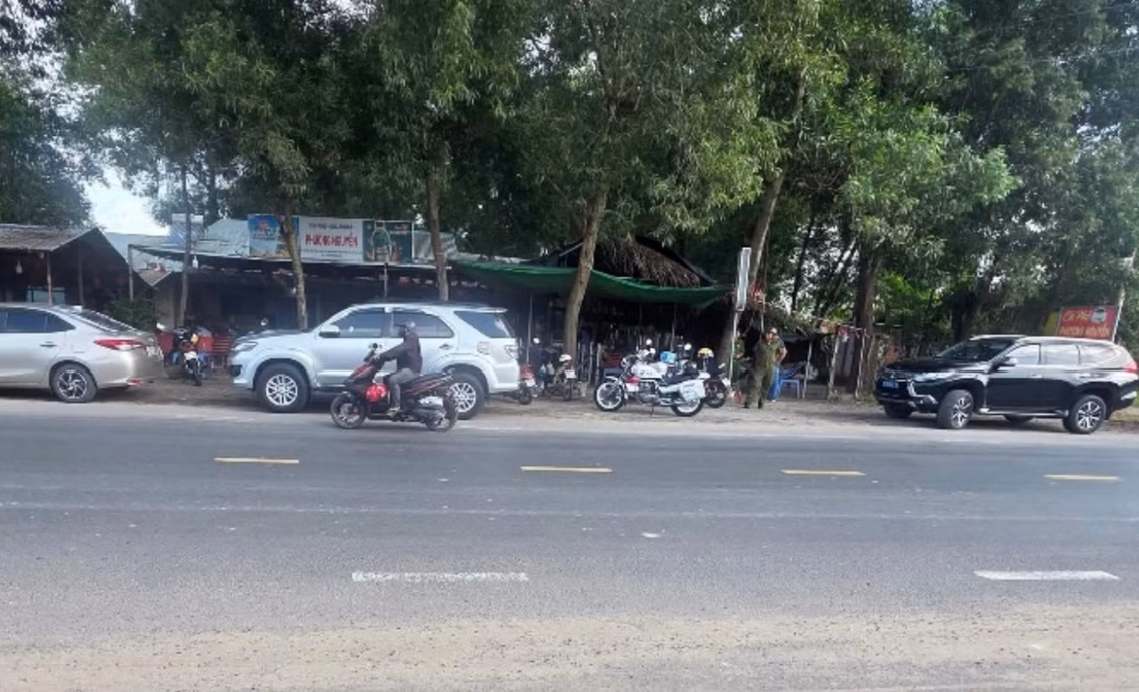 Ghen tuông, sát hại nữ chủ quán cà phê rồi nhảy lầu tự sát -0