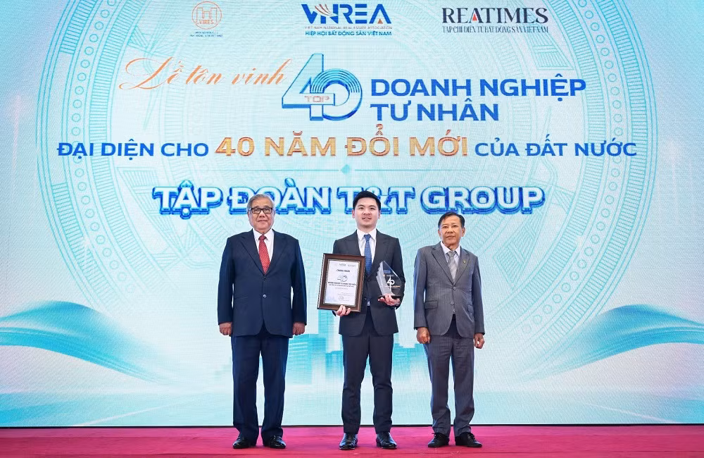 T&T Group của Bầu Hiển được vinh danh Top các doanh nghiệp tư nhân tiêu biểu -0