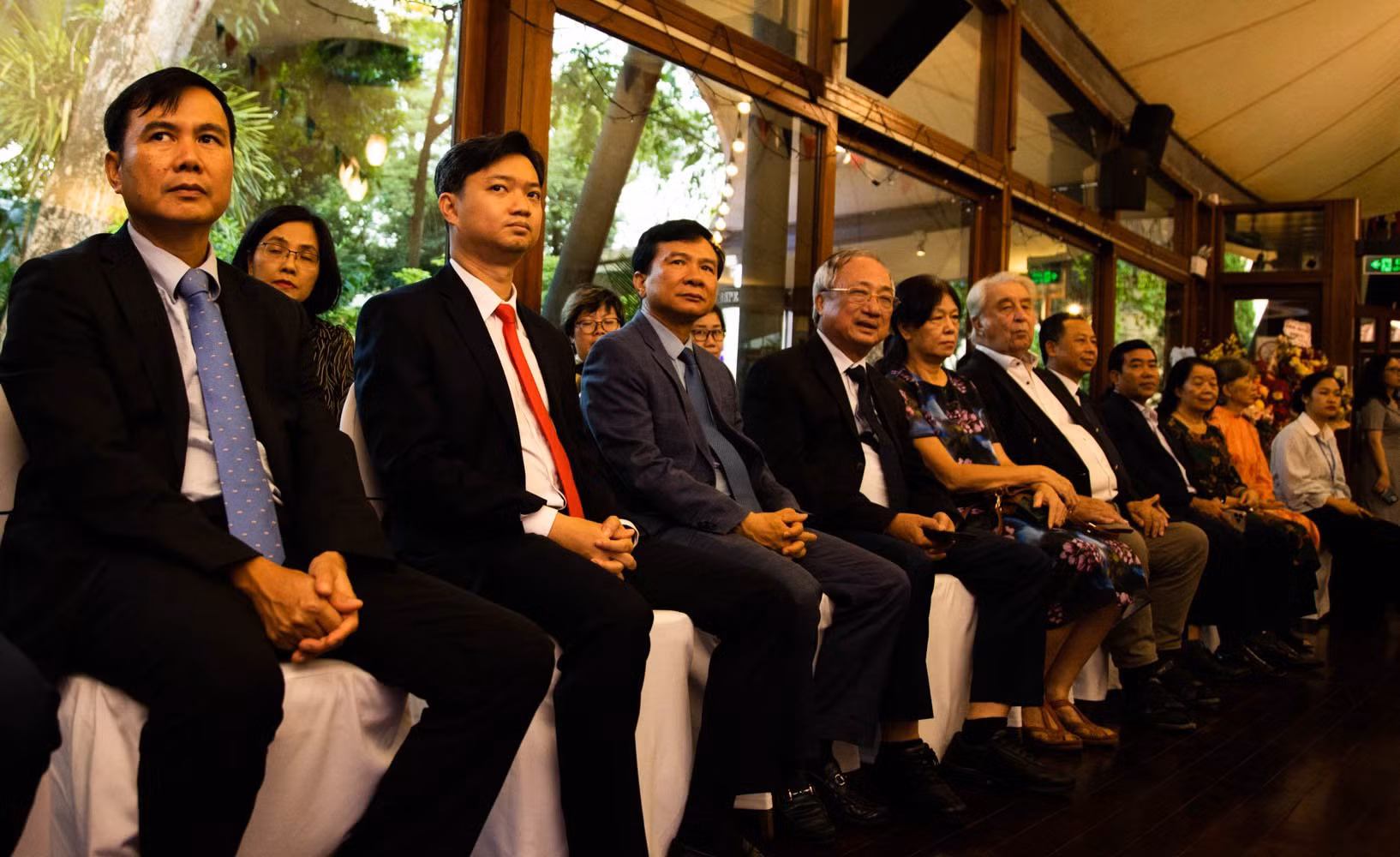 Pháp trao Bắc đẩu Bội tinh bậc Sĩ quan vinh danh hai nhà khoa học lỗi lạc gốc Việt -2