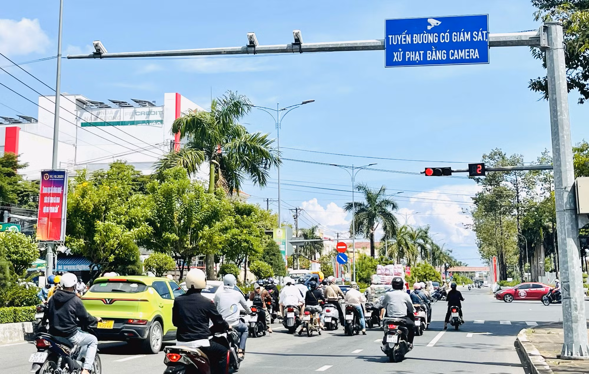 Cà Mau phát hiện trên 211.000 trường hợp vi phạm giao thông qua camera giám sát -0