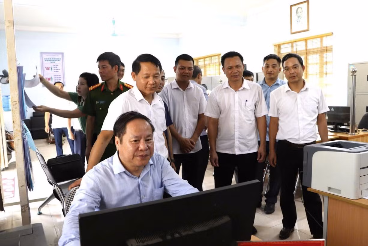 Nhận diện thách thức, xây dựng chiến lược hành động (bài cuối) -1