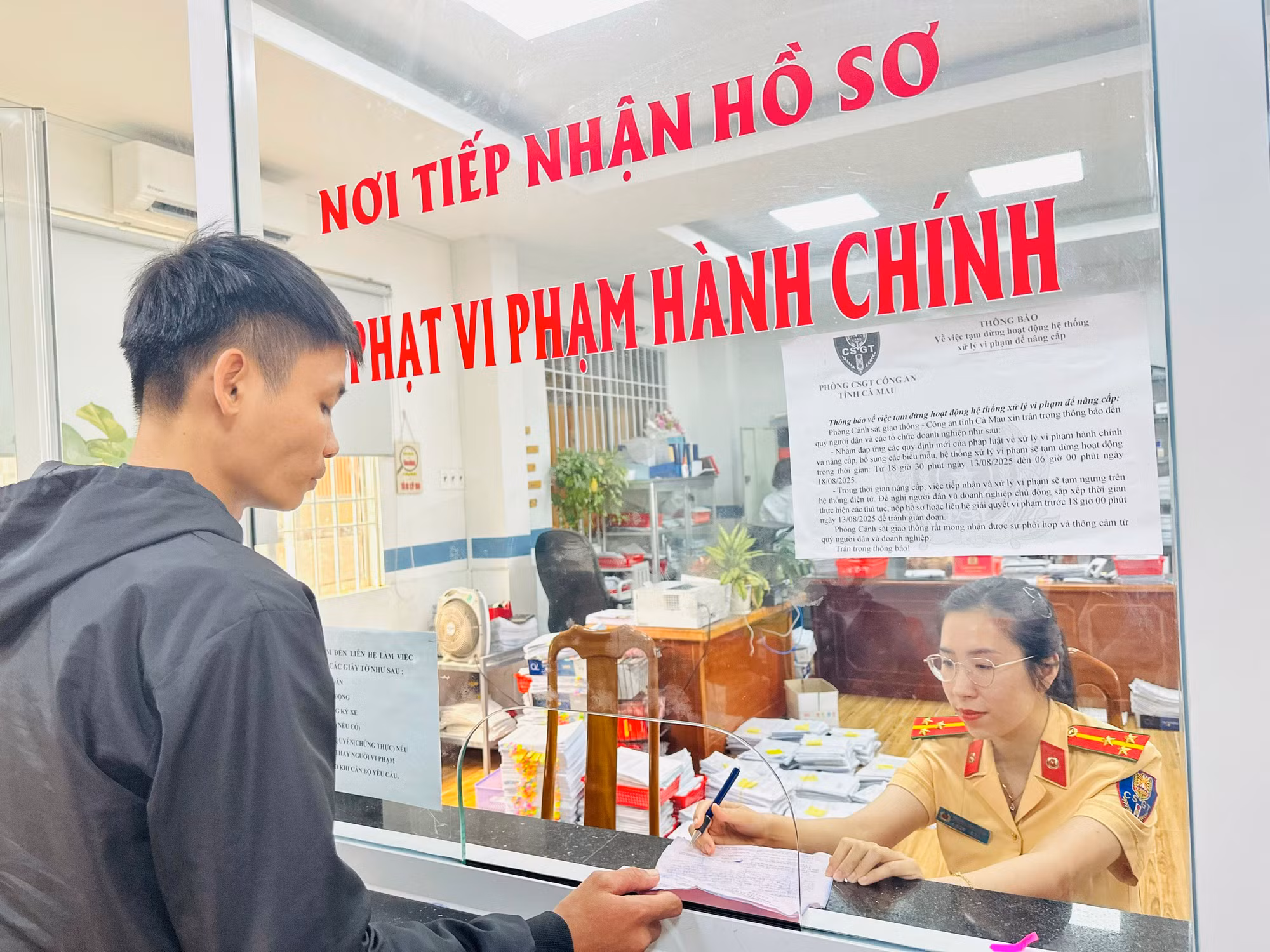 Cà Mau phát hiện trên 211.000 trường hợp vi phạm giao thông qua camera giám sát -0