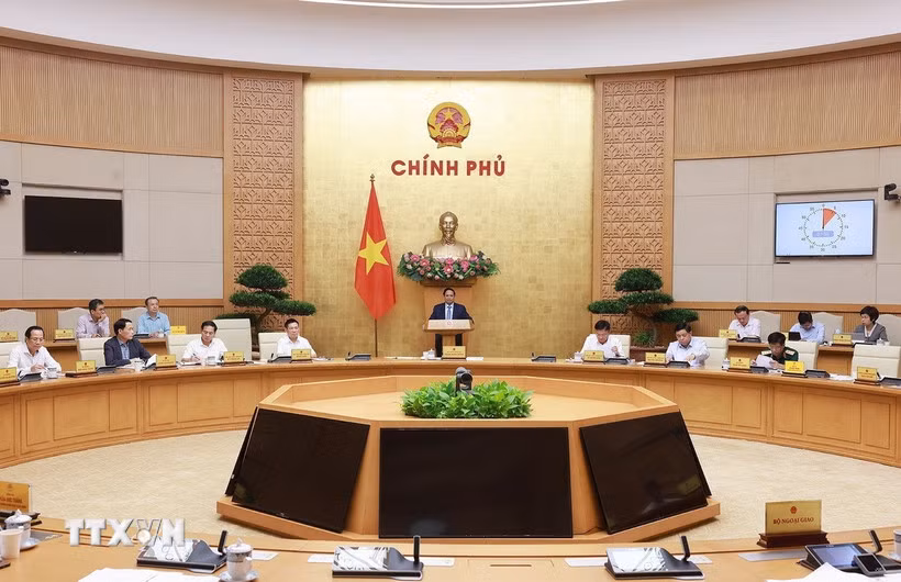 Thủ tướng: Chừng nào dân còn phàn nàn thì Chính phủ phải có giải pháp hiệu quả Thủ tướng Chính phủ Phạm Minh Chính chỉ rõ chừng nào người dân còn kêu ca, phàn nàn, chừng đó công việc của Chính phủ còn phải gian nan, vất vả, phải có giải pháp hiệu quả. -0
