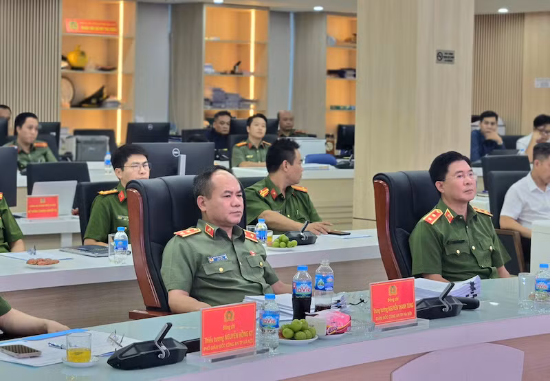 Ra mắt Trung tâm Thông tin chỉ huy hệ thống truyền tin, báo sự cố phòng cháy chữa cháy và cứu nạn cứu hộ -0