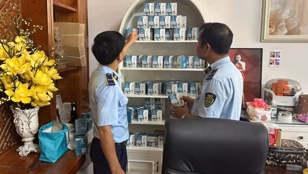 Phạt 144 triệu đồng cơ sở kinh doanh trà sữa “bẩn” trên sàn thương mại điện tử