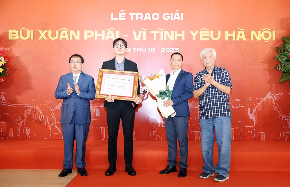 Giải thưởng Bùi Xuân Phái - Vì tình yêu Hà Nội năm 2025 vinh danh dự án Nhà hát Opera Hà Nội -0