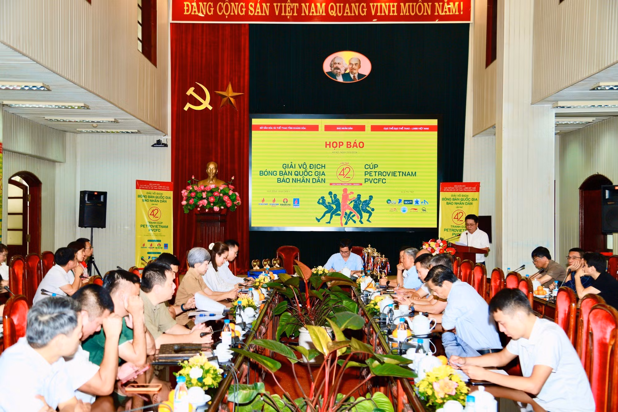 200 vận động viên tham gia Giải vô địch bóng bàn quốc gia Báo Nhân Dân lần thứ 42 -0