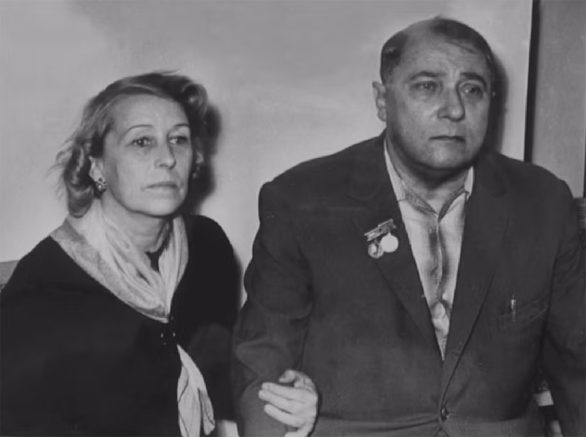 Maria Sosyura - nữ điệp viên chuyên theo dõi chồng -0
