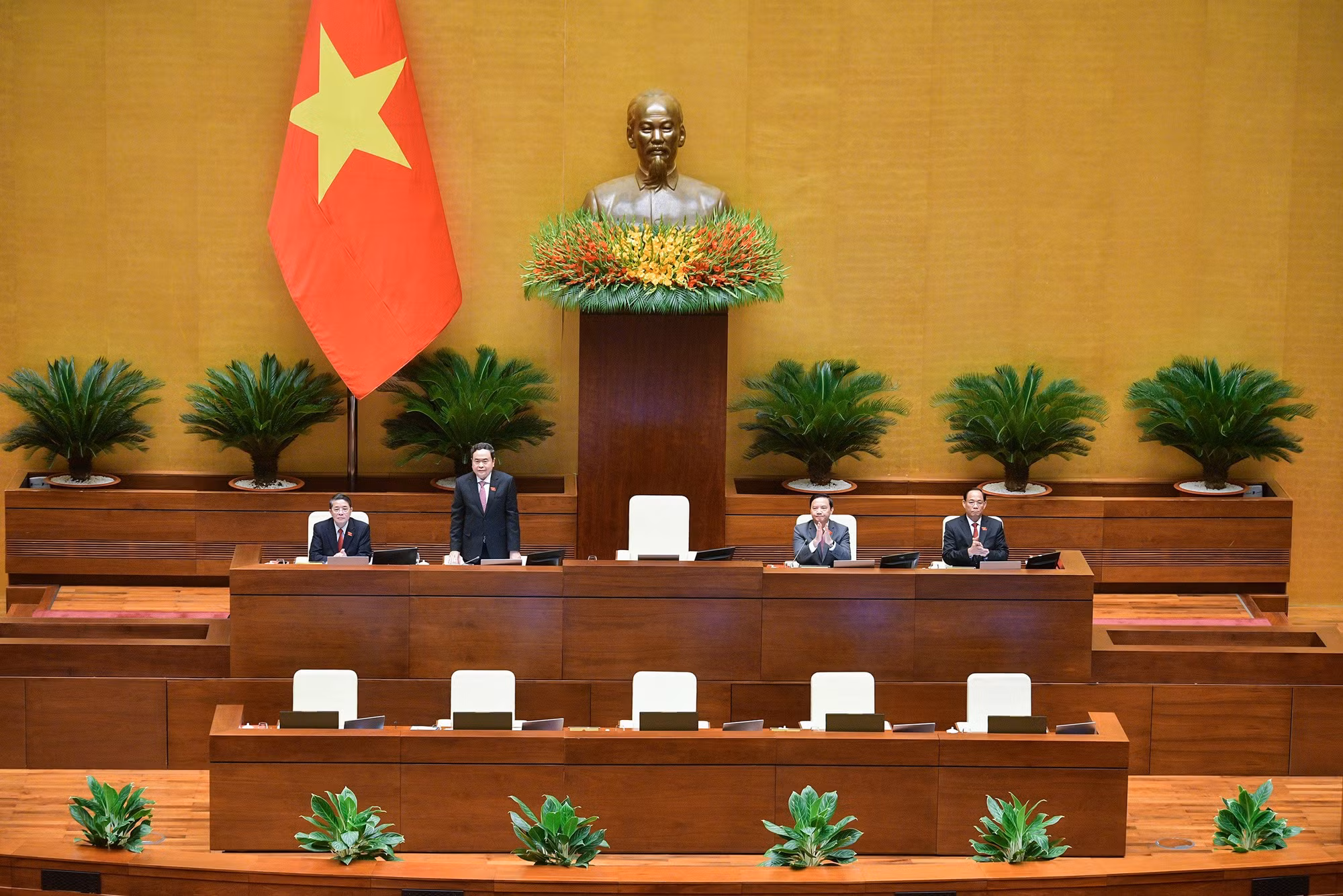 Thảo luận kỹ lưỡng, quyết định công tác nhân sự bảo đảm chặt chẽ, đạt đồng thuận cao -0