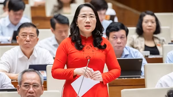 Nhiều người dân trong cảnh "thắt lưng buộc bụng" nhưng vẫn phải nộp thuế thu nhập cá nhân