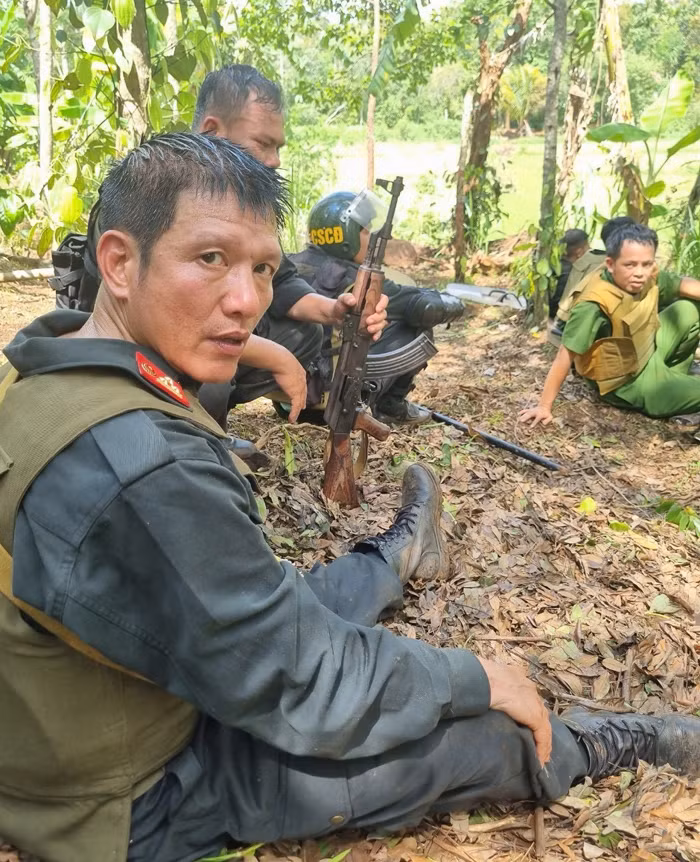 Lính cơ động đánh án trên cao nguyên -0