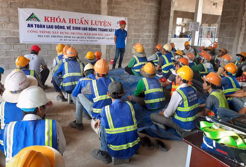 Thủ tướng yêu cầu chấn chỉnh, tăng cường công tác an toàn, vệ sinh lao động -0