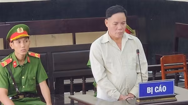 Giết chủ quán nhậu, kẻ cuồng ghen lãnh án chung thân