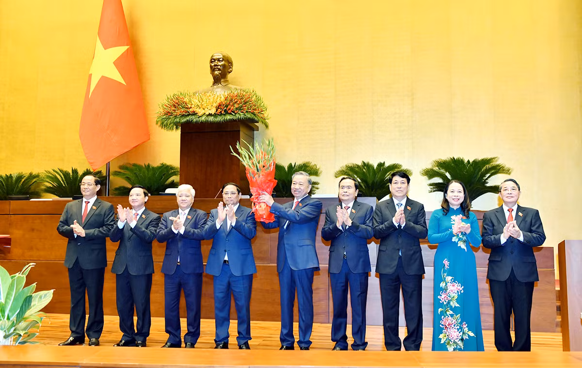 Chủ tịch nước Tô Lâm tuyên thệ, nguyện dốc toàn bộ tâm sức, trí lực phụng sự đất nước, phục vụ nhân dân -0